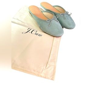 New!!! JCREW - with dust bag- ZOE BALLET MULES IN SUEDE
8 MEDIUM / SLATE GREEN